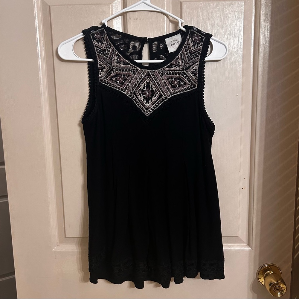 Knox Rose Sleeveless Top